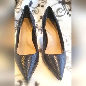 Banana republic snakeskin pumps